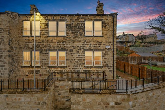 2-bed other on Bobbin Row, Leeds LS12, £240,000