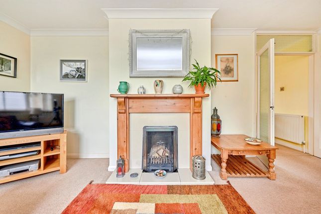 14, Vernons Close, Bishop's Stortford photo 4