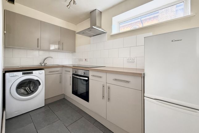 Flat 9, Kingsmeade Court, 225, Selhurst Road, South Norwood photo 4
