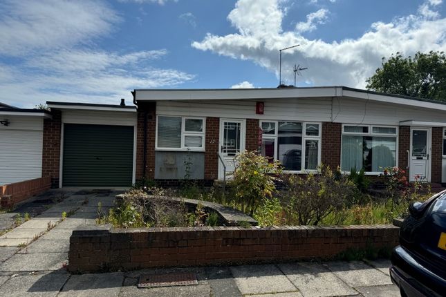 Thumbnail Bungalow for sale in 17 Langdale, Whitley Bay, Tyne And Wear