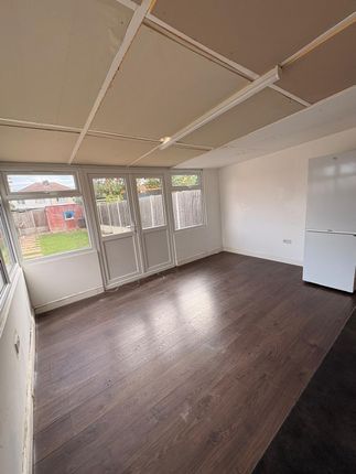 Everton Court 85, Dalston Gardens, Stanmore photo 5
