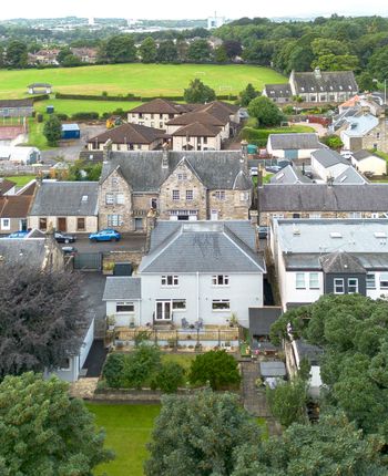 3 Betson Street, Glenrothes photo 2