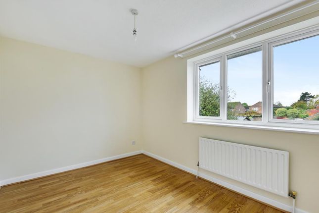 Semi-detached house to rent in Thatcham, Berkshire