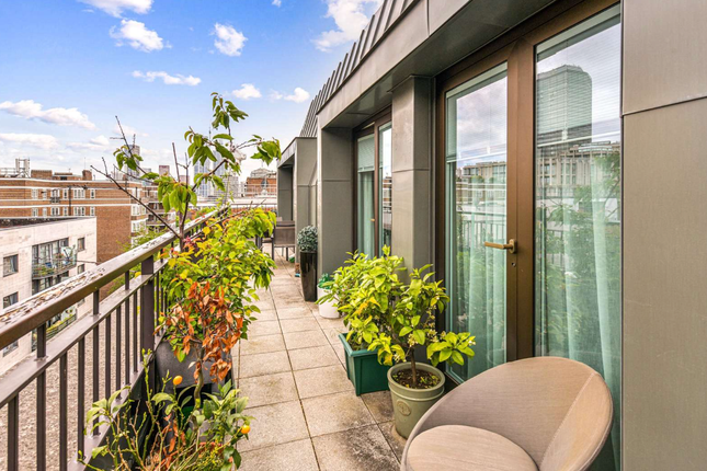 56 Drake House, London photo 3