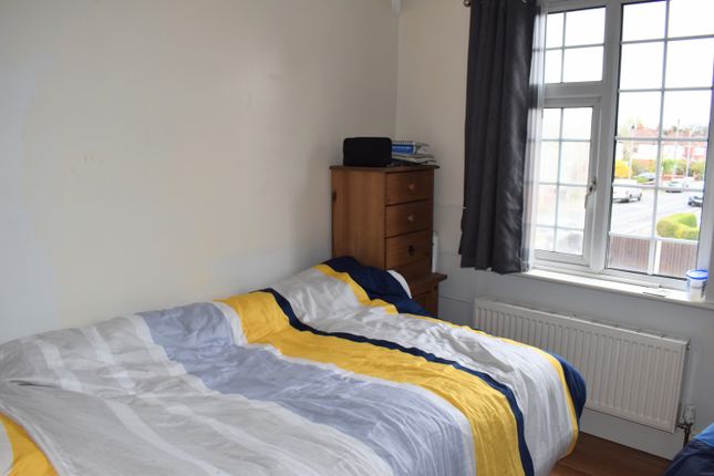 (5bed), 86, Heyscroft Road, Manchester photo 4