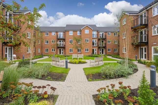 Thumbnail Flat to rent in Overdale, Bedford