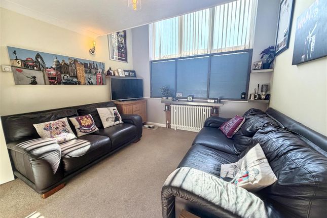 135, Maryland Street, London photo 3