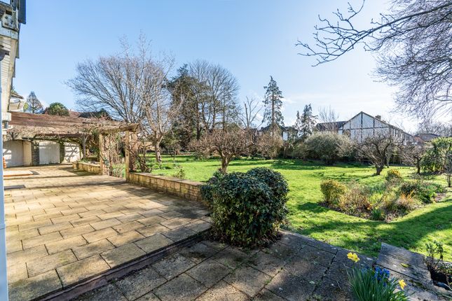 39, Greenaway Lane, Warsash photo 3