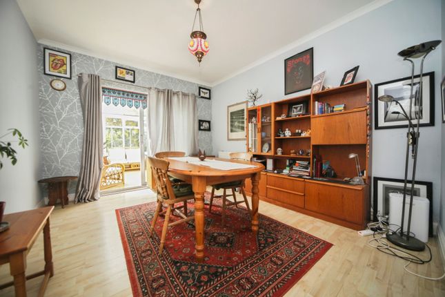 28, Lattice Avenue, Ipswich photo 4
