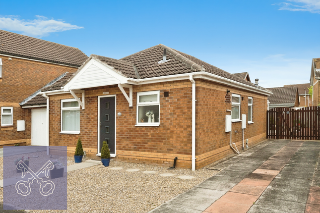 Thumbnail Bungalow for sale in Isis Court, Pilots Way, Victoria Dock, Hull