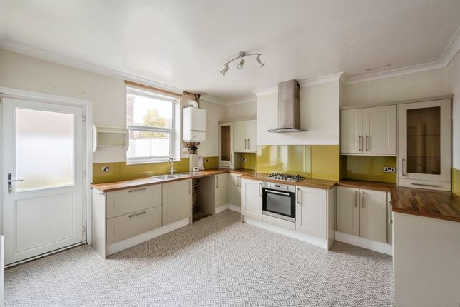 35, Axholme Street, Goole photo 2
