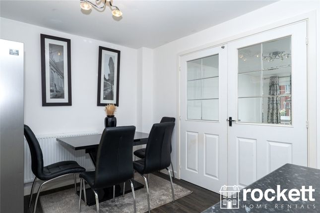 66, Philip Clarke Drive, Staffordshire photo 5