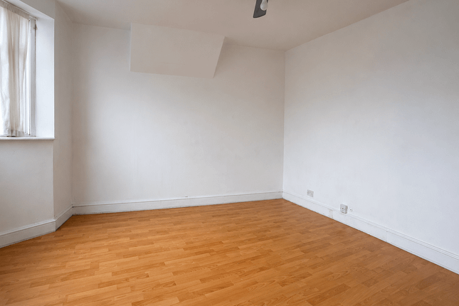 1, Richmond Crescent, LONDON photo 4