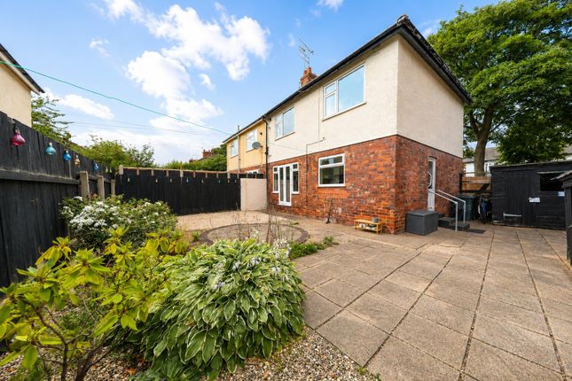 247, Victoria Avenue, Hull photo 4