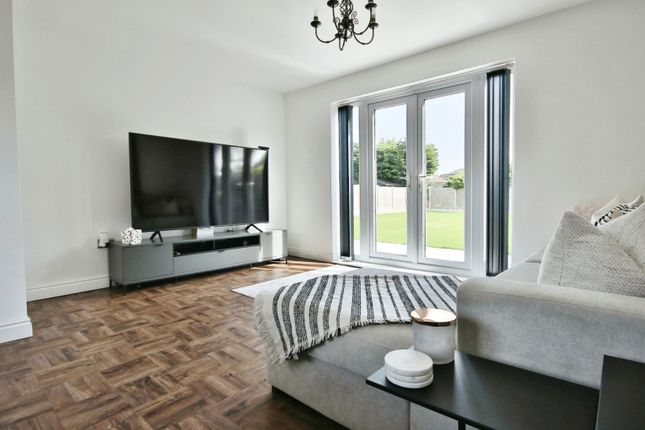 5, Highfield Crescent, East Riding Of Yorkshire photo 4