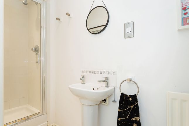 Town house for sale in Cravenwood Road, Stockport