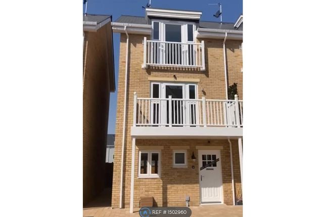 Thumbnail End terrace house to rent in New Hampshire Street, Reading