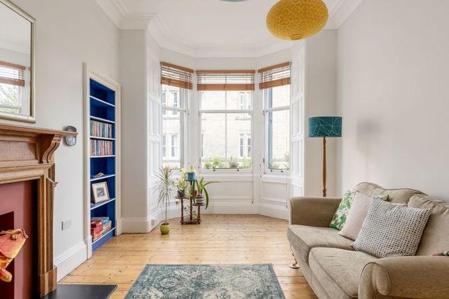 12/3 Ogilvie Terrace, Edinburgh, EH11 1NR photo 3
