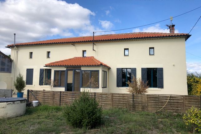 Villa for sale in Boresse-Et-Martron, Charente-Maritime, Nouvelle-Aquitaine