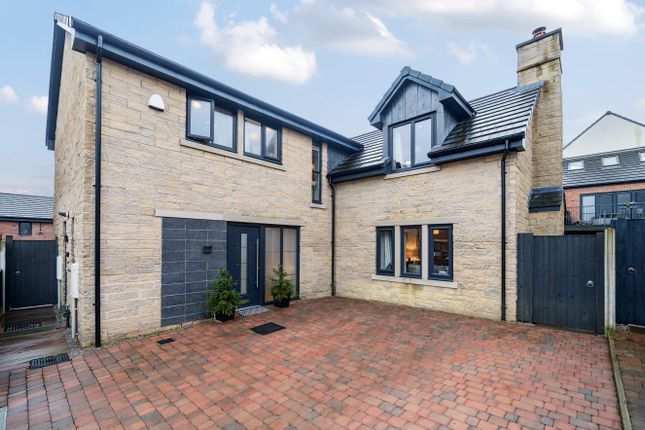 Thumbnail Detached house for sale in Oak Lea Gardens, Worsley, Manchester