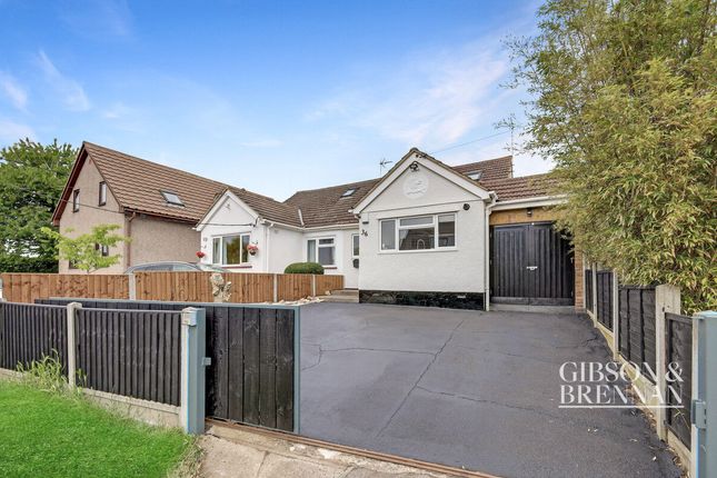Thumbnail Semi-detached house to rent in Pound Lane, Basildon