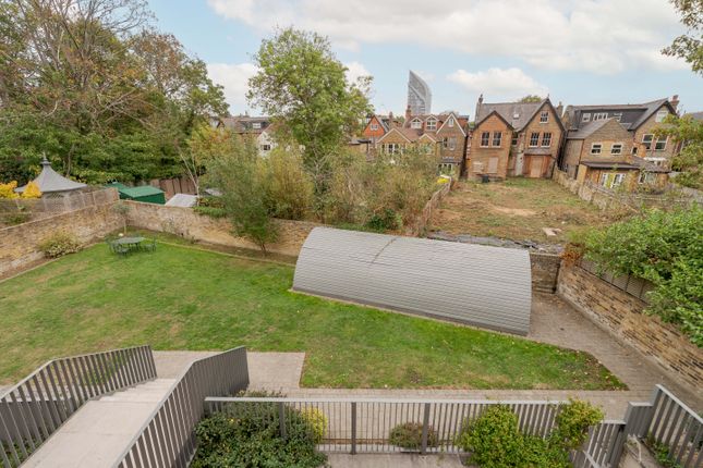 Carlton Road, Ealing photo 2