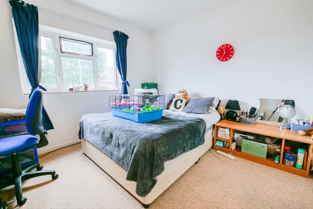 Room to rent in Chatham Road, Winchester