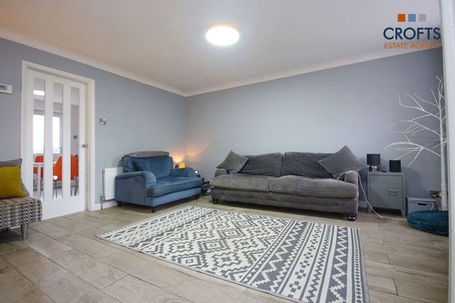 21, Mallard Drive, Caistor photo 2