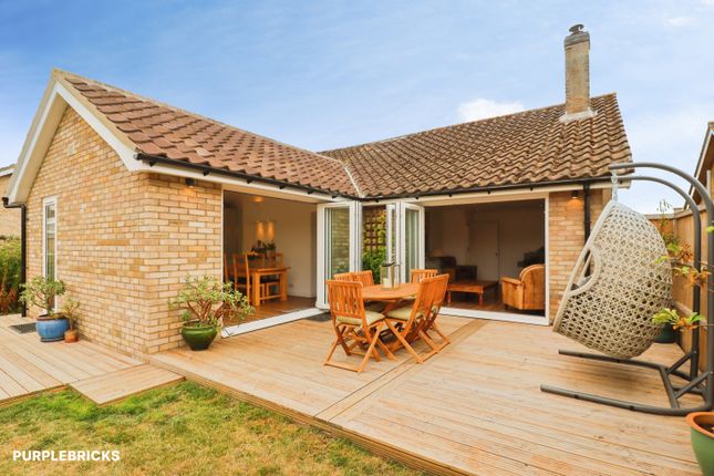 8, Folly Gardens, Wymondham photo 2