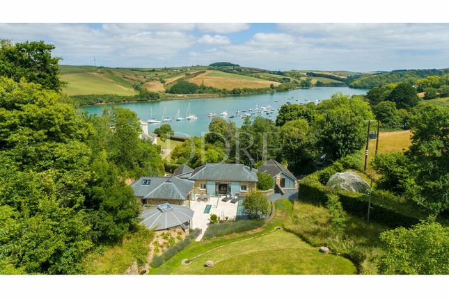Thumbnail Country house for sale in East Portlemouth, Devon