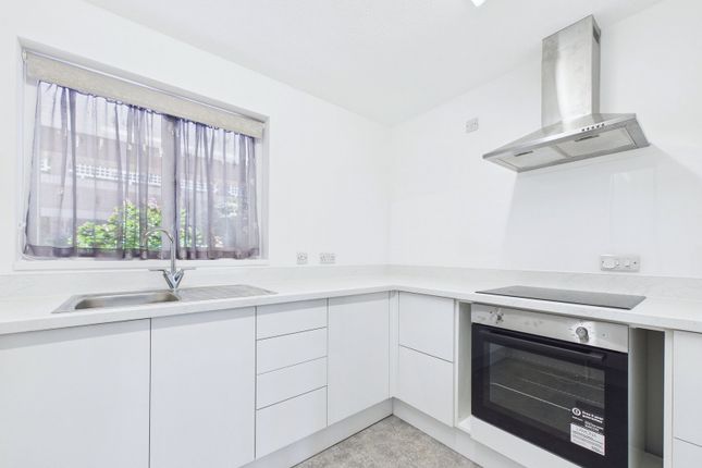 7, Richmond Court, Paignton photo 4