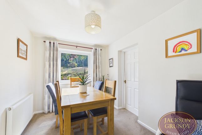 11, Middlewell Court, Northampton photo 4