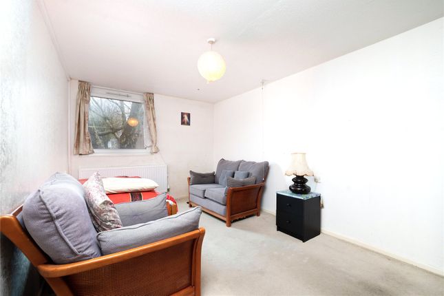 Flat for sale in Beachcroft Way, Archway, London