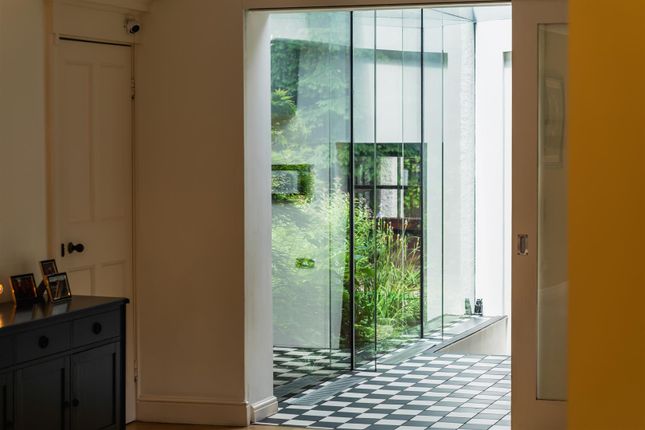 Secondary Entrance Hall