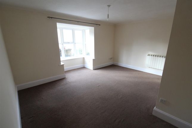 Flat for sale in Market Street, Crewkerne