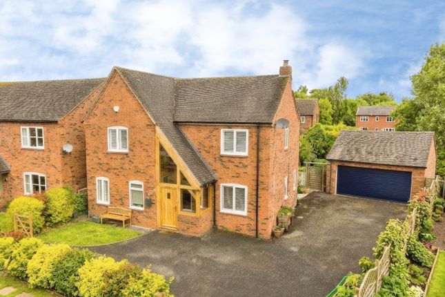 6, Hatchetts Close, Shrewsbury photo 2