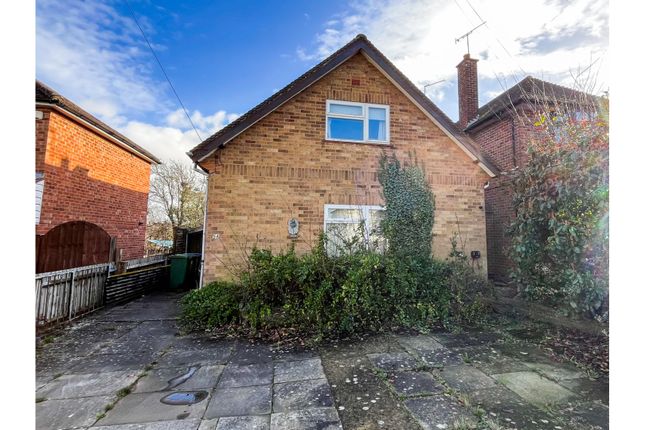 Thumbnail Detached house for sale in Deerings Road, Rugby