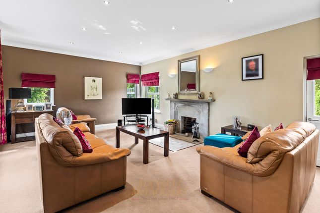 Chathill Cottage Tandridge Lane, Oxted photo 3