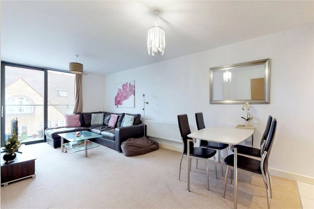 Thumbnail Flat to rent in Fairmont House, London