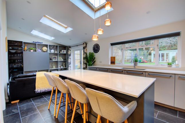 4-bed house on 14, Heathfield Road, Sevenoaks, £775,000