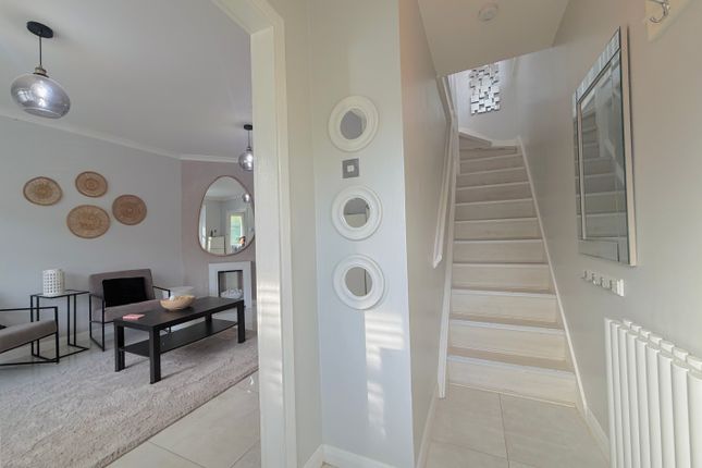 117, Thirlmere Avenue, Reading photo 2