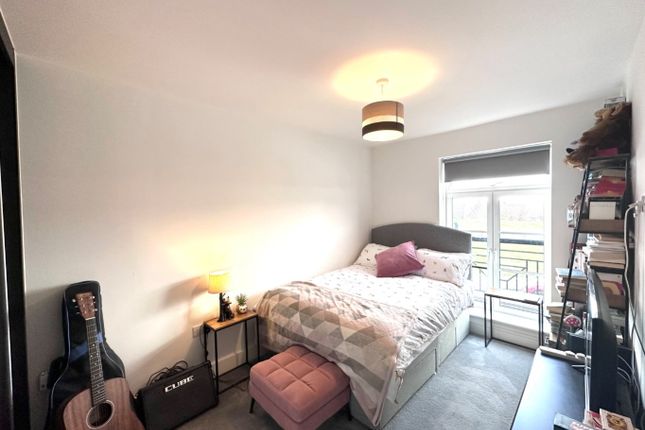 3, Broadbank Way, Canterbury photo 4