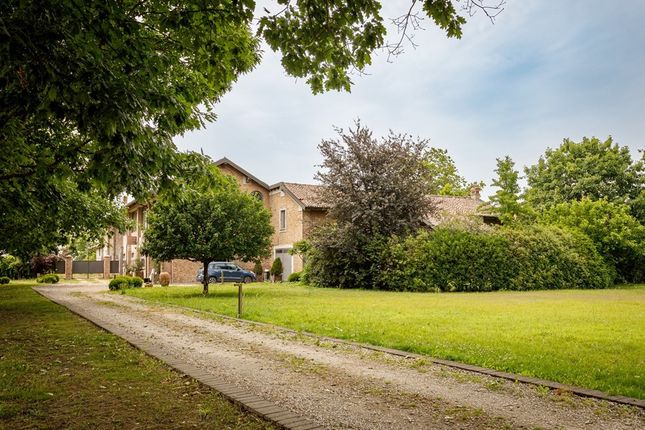 Villa for sale in Lombardia, Pavia, Zerbolò