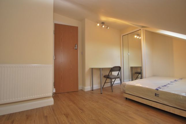 Merthyr Street, Cardiff photo 4