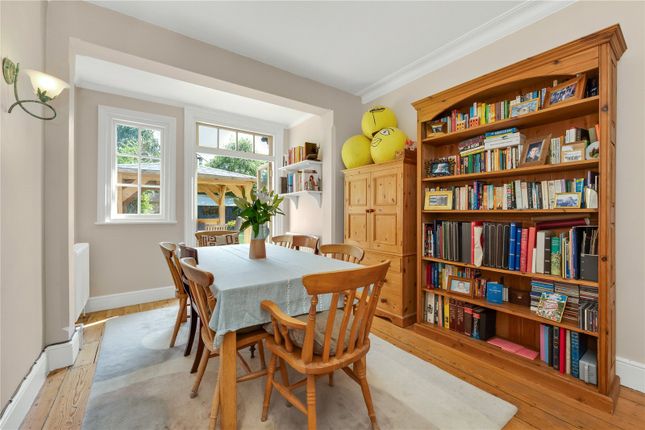 5, Grove Road, Surrey photo 3
