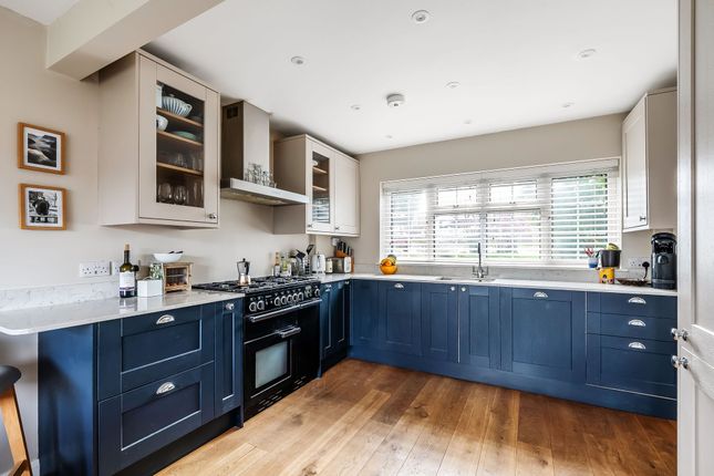 9 Broad Oak, Tunbridge Wells photo 3