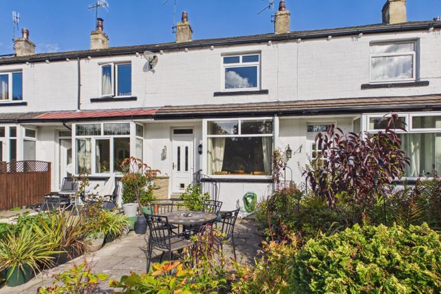 2-bed house on 36, Ash Grove, West Yorkshire, £200,000