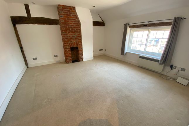 4 Catherine Wheel Mews, High Street, Southampton photo 4