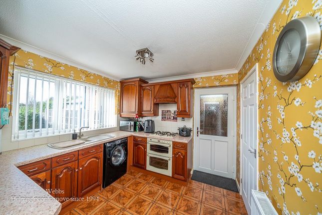 134, Bond Way, Cannock photo 4