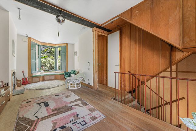 84, Gore Road, London photo 4